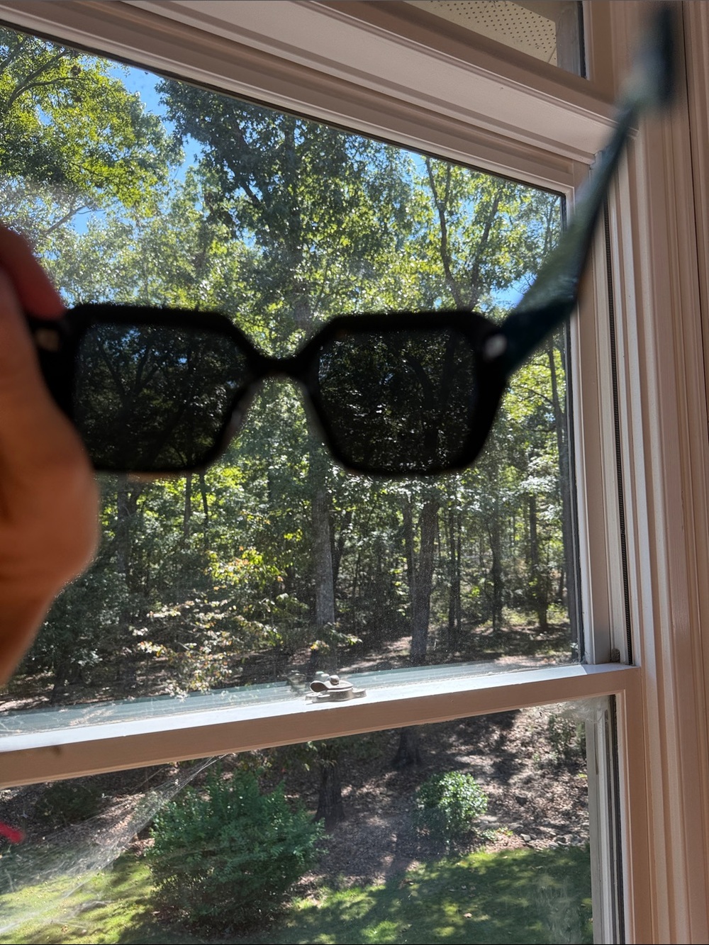 GUCCI sunglasses - Picture 2 of 6